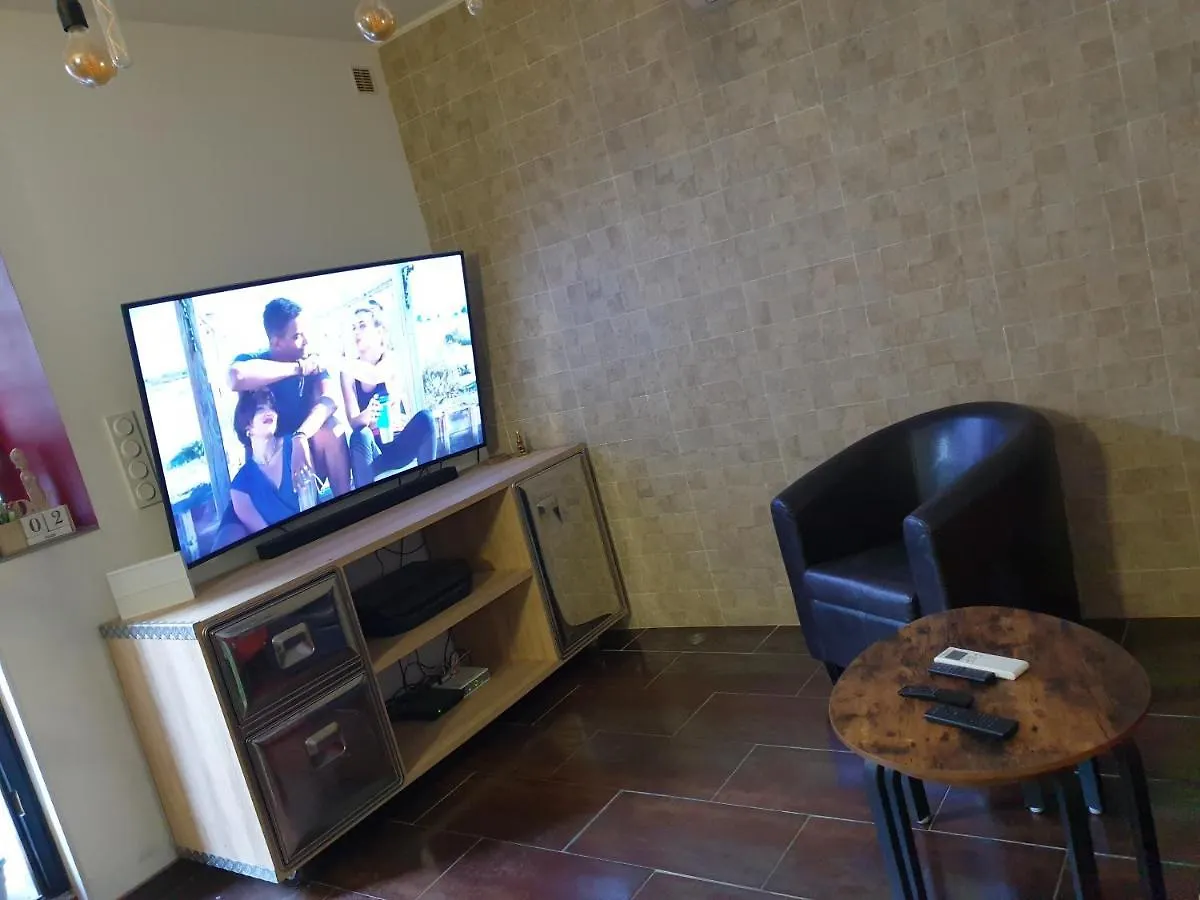 Maison de ville 50 m2 4/6 personnes La Ciotat 0*,  France